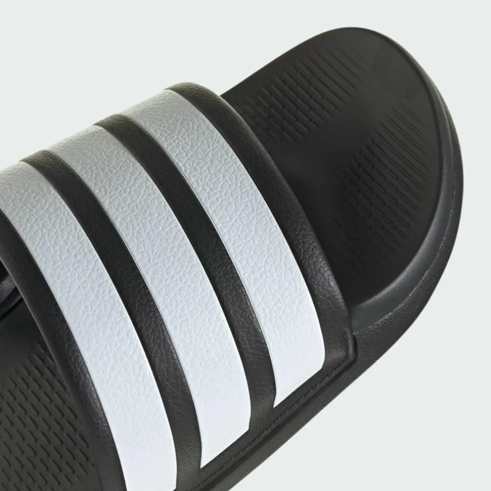 adidas · ADILETTE COMFORT 2.0 BADESCHLAPPEN