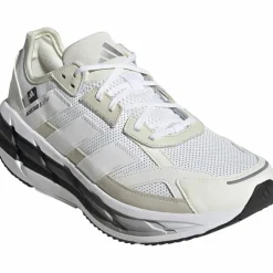 adidas · ADISTAR 3 SPORTSWEAR