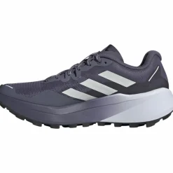 adidas · AGRAVIC 3
