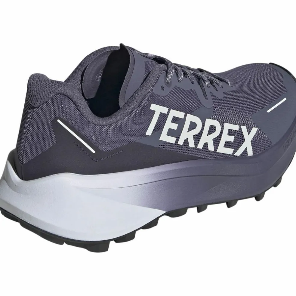adidas · AGRAVIC 3