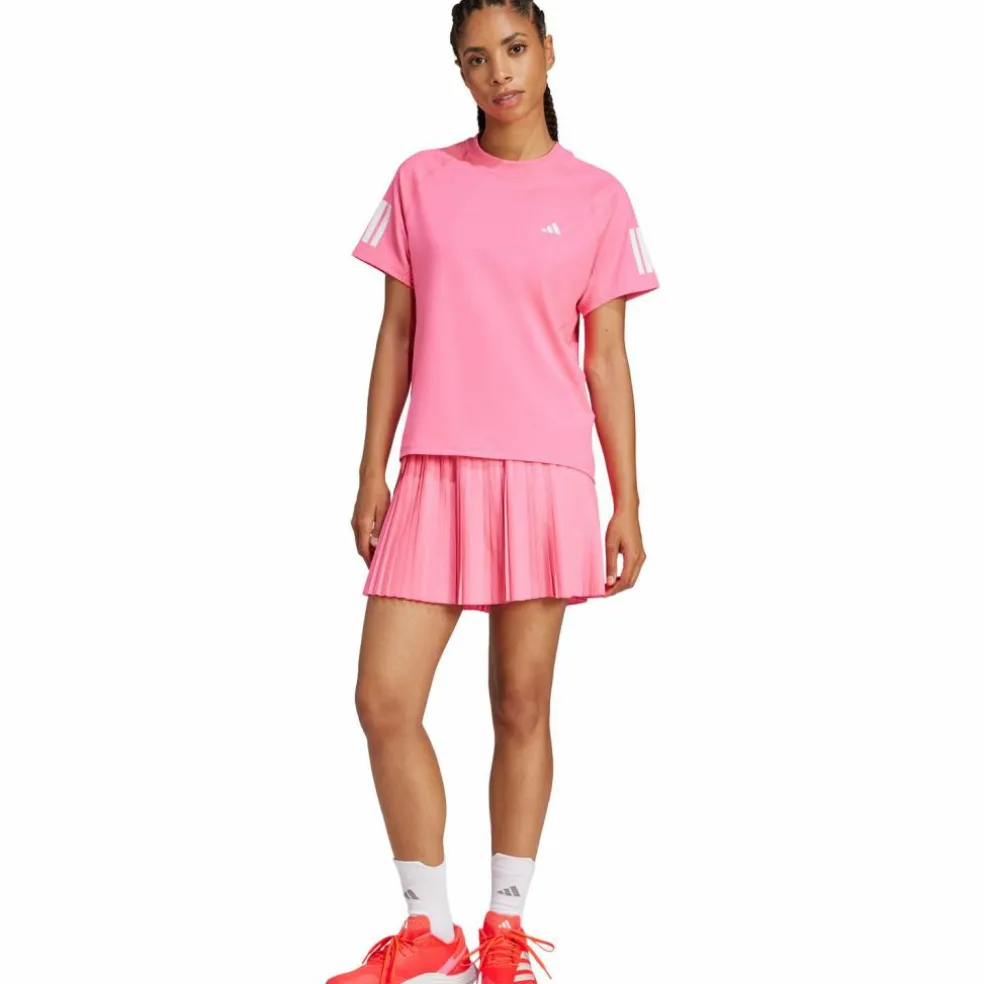 adidas · Club