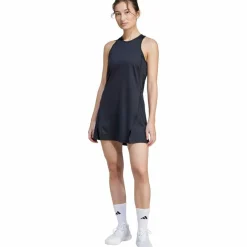 adidas · Club