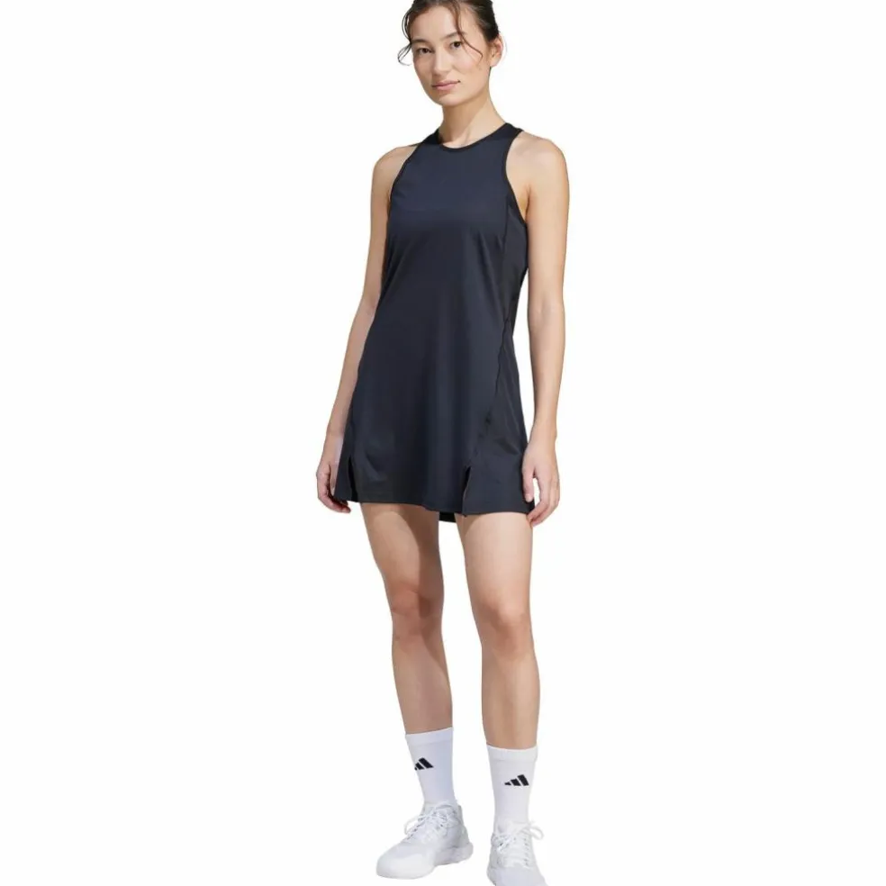 adidas · Club