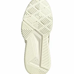 adidas · Court Flight