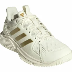 adidas · Court Flight