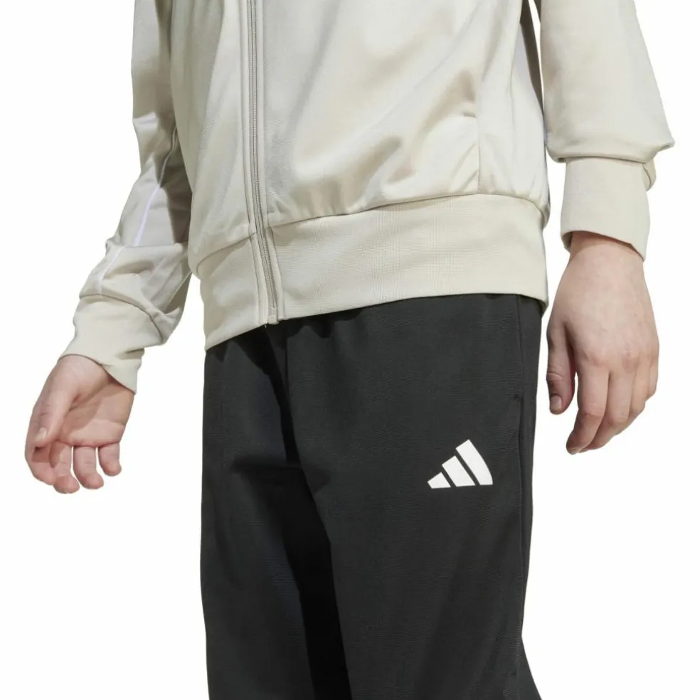 adidas · CP TR