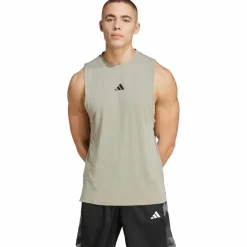 adidas · D4T