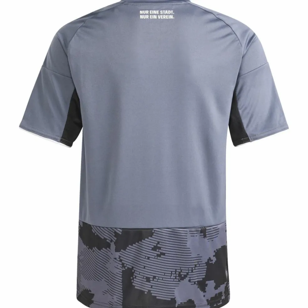 adidas · Eintracht Frankfurt 25/26 Ausweich