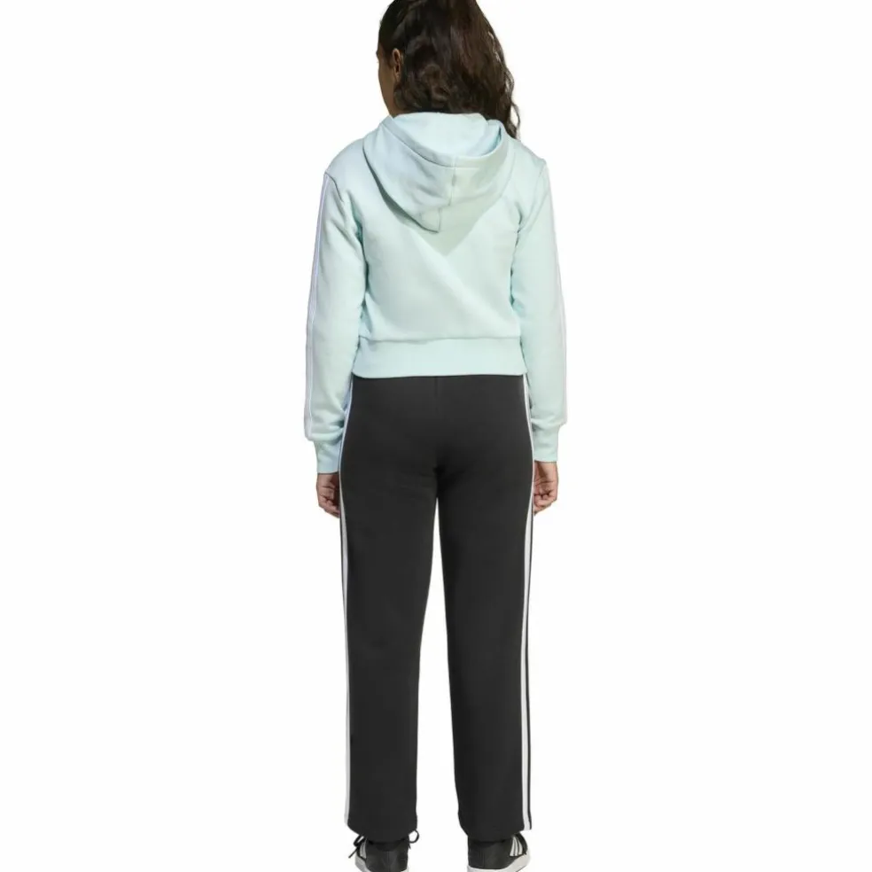 adidas · Essentials