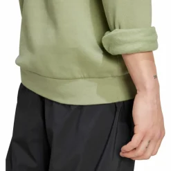 adidas · Essentials Feelcozy
