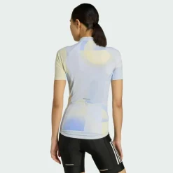 adidas · Essentials 3-Streifen Light In Motion