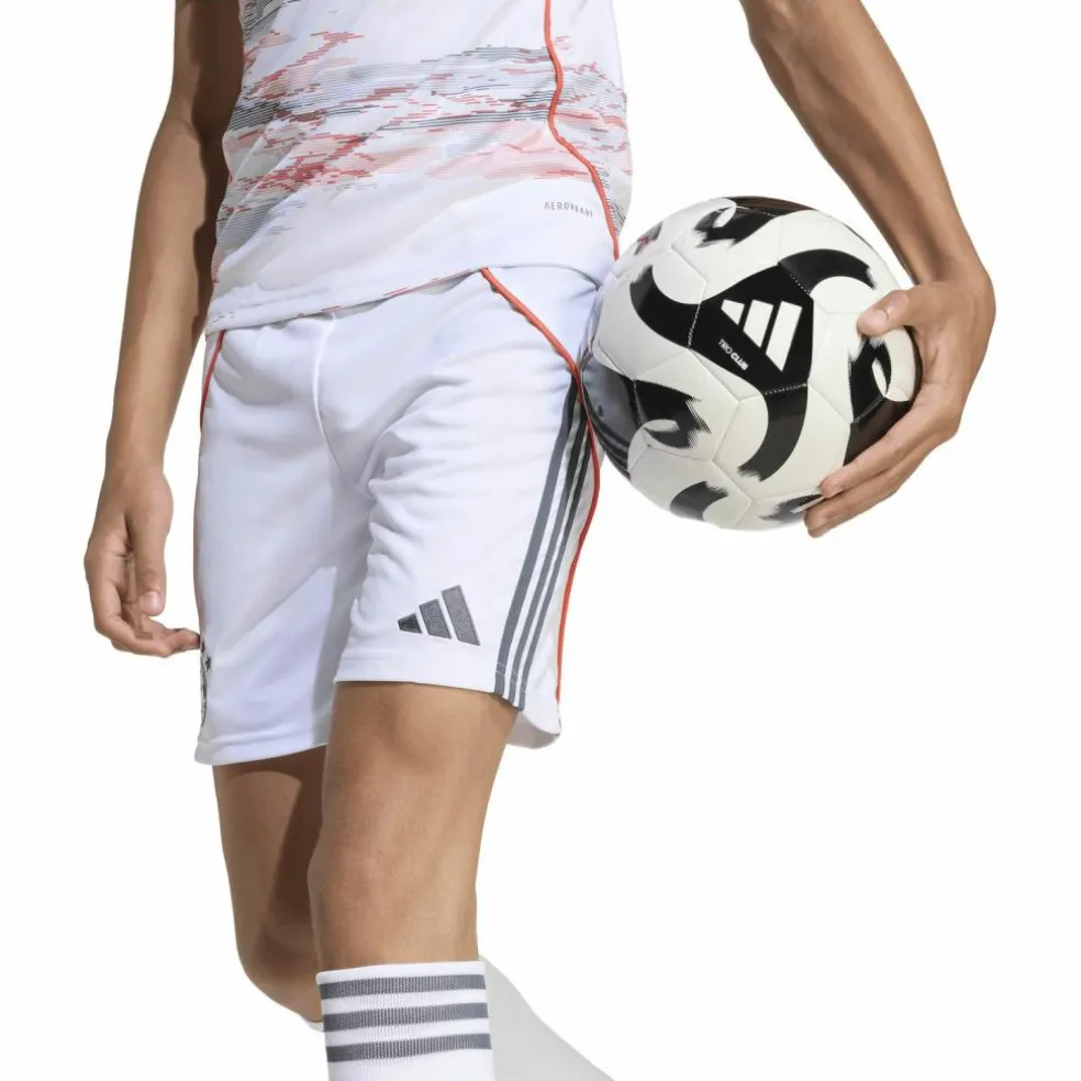 adidas · FC Bayern München 25-26 Auswärts
