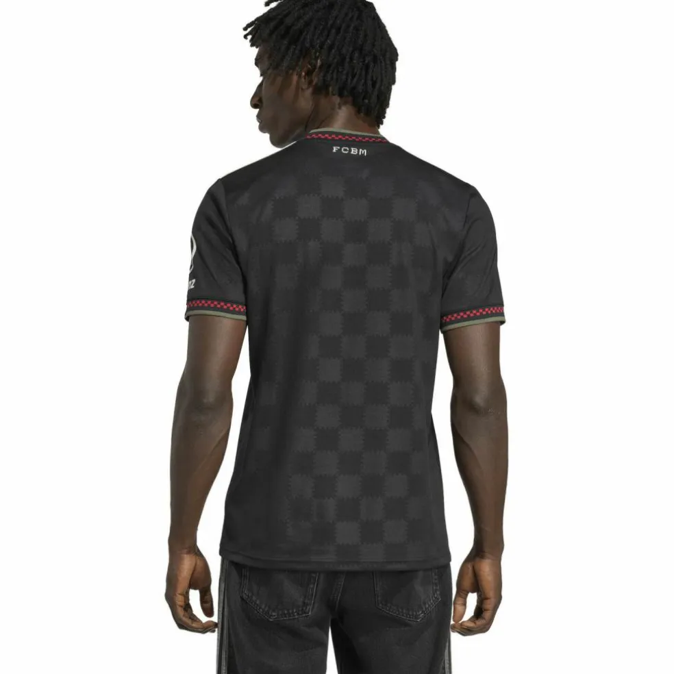adidas · FC Bayern München 25/26 Ausweich