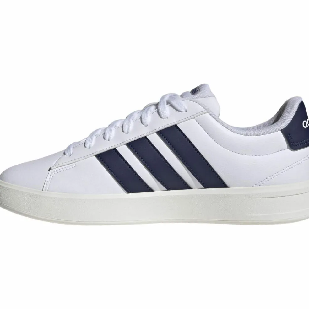 adidas · Grand Court 3.0.
