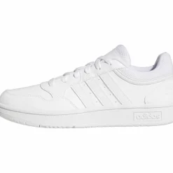 adidas · Hoops 3.0