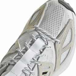 adidas · KANTAI TRAIL