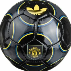 adidas · Manchester United CLB TRE
