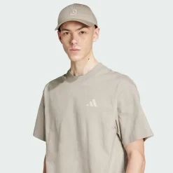 adidas · Mercedes - AMG Petronas Formula One