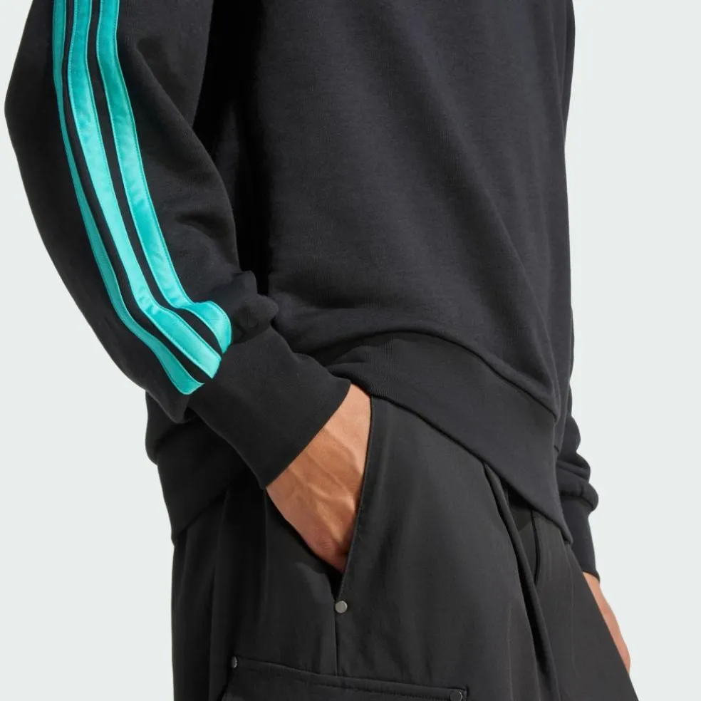 adidas · MERCEDES - AMG PETRONAS FORMULA 1 TEAM