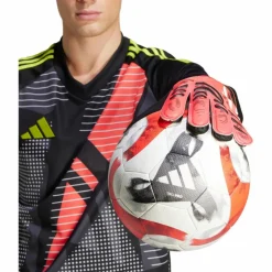 adidas · PRED GL TRN