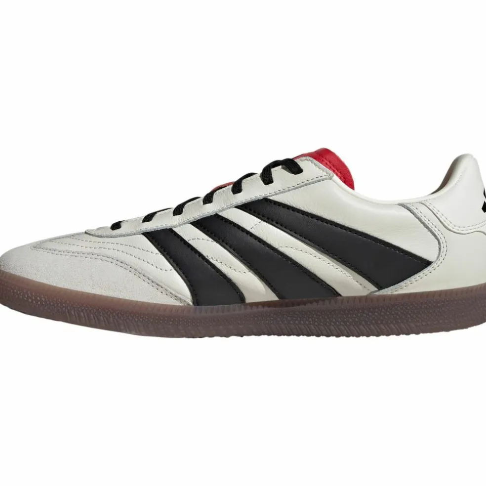 adidas · PREDATOR FREESTYLE