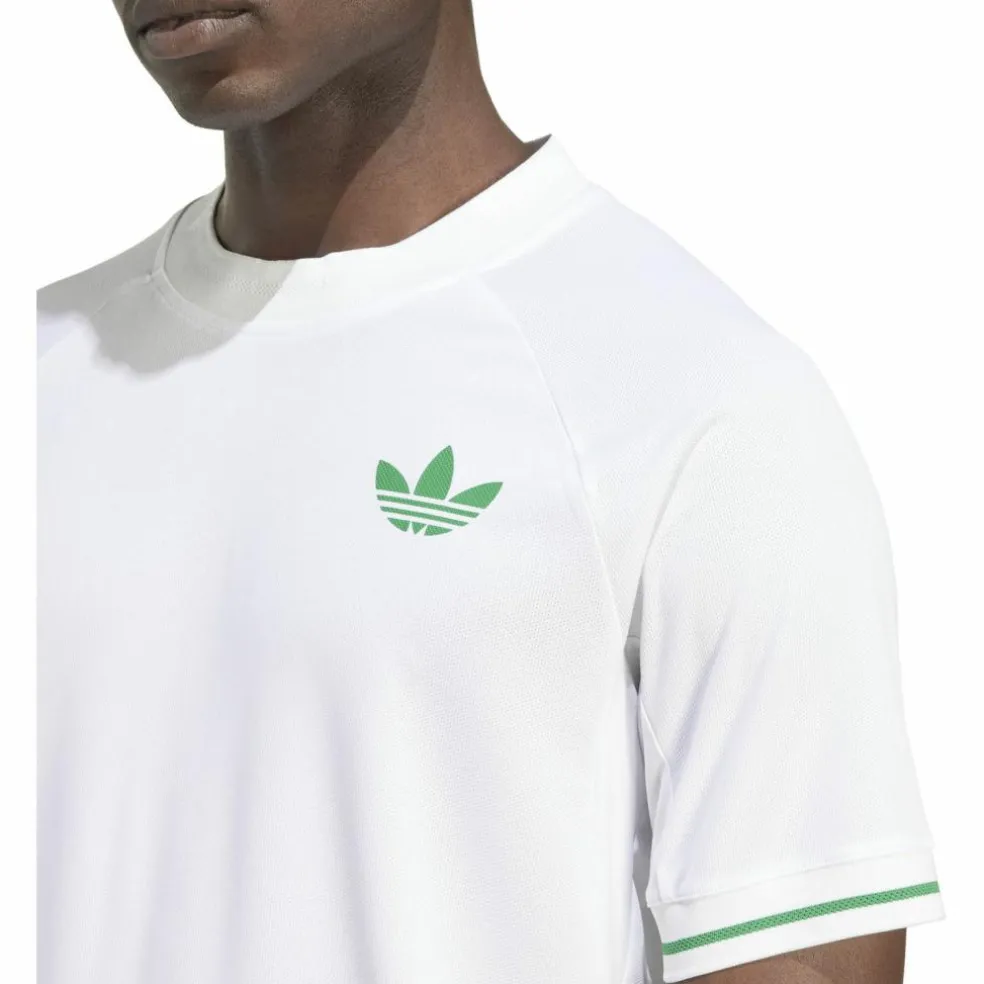 adidas · Pro