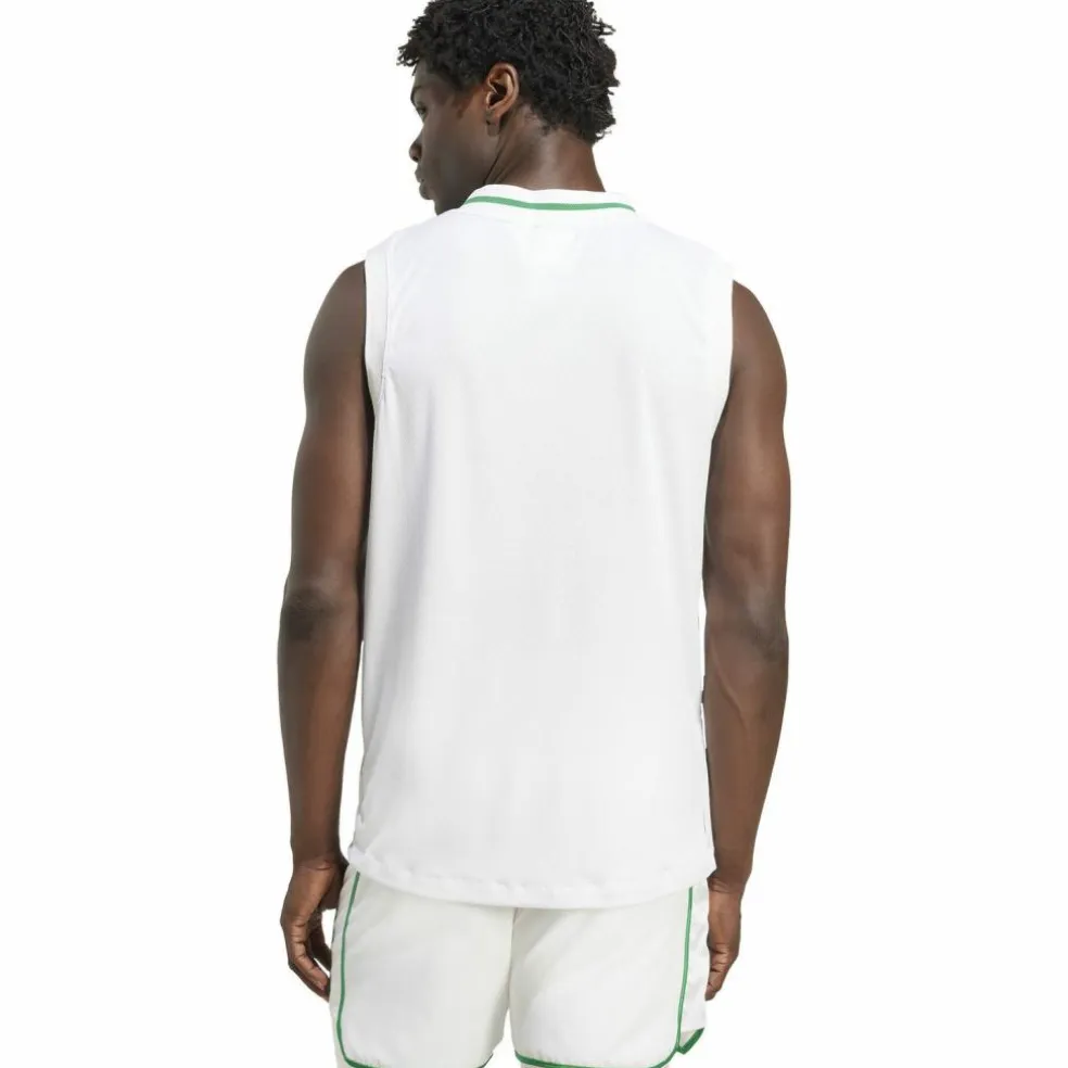 adidas · Pro