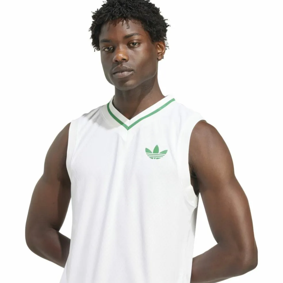 adidas · Pro