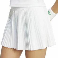 adidas · Pro