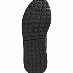 adidas · RUN 84