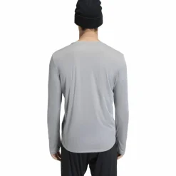 adidas · Run Ess