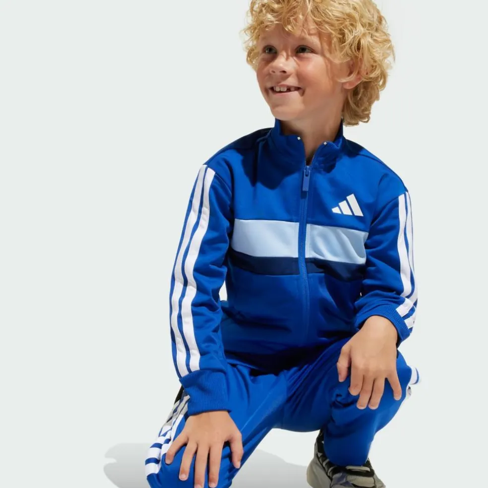 adidas · Seasonal Essentials Tiberio 3-Streifen