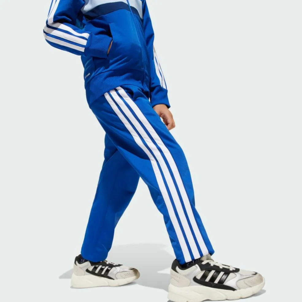 adidas · Seasonal Essentials Tiberio 3-Streifen