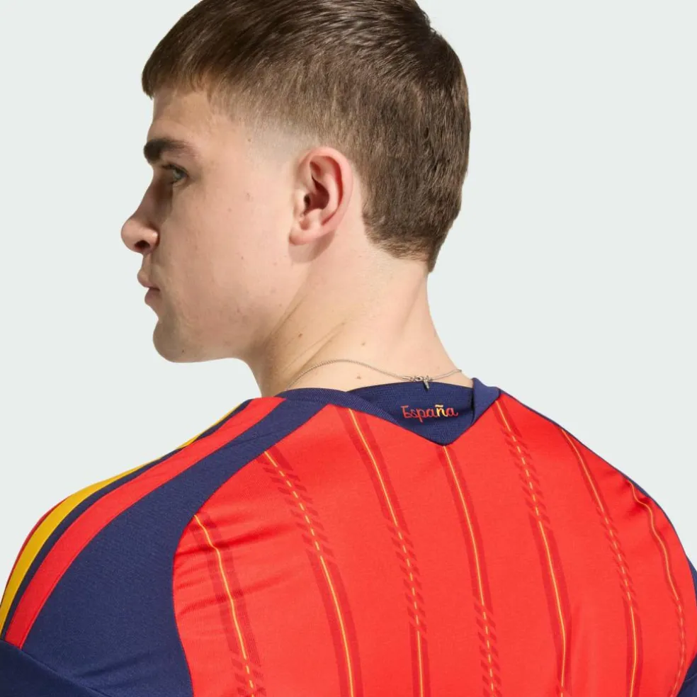 adidas · Spanien 26 langärmliges Heimtrikot