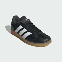 adidas · Spezial-Trainingsschuhe