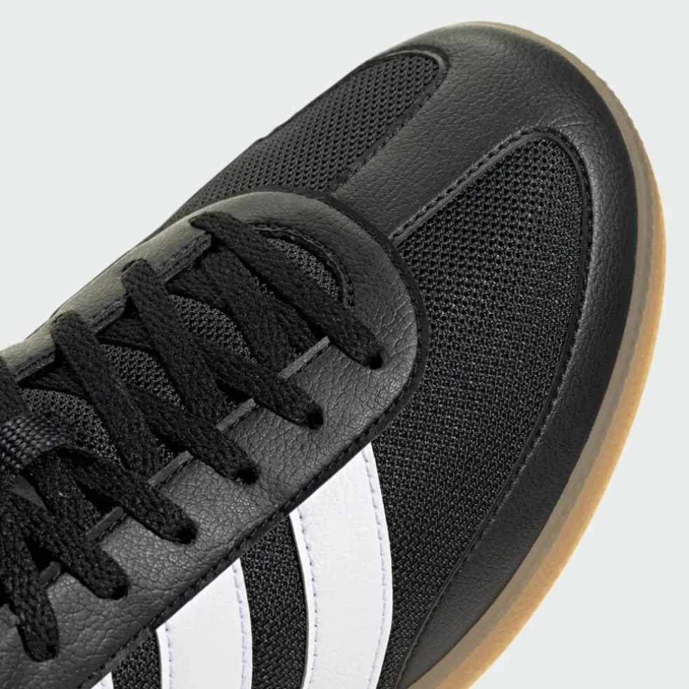 adidas · Spezial-Trainingsschuhe