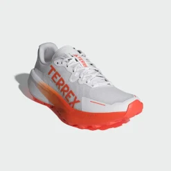 adidas · Terrex Agravic 3 Trailrunning-Schuh