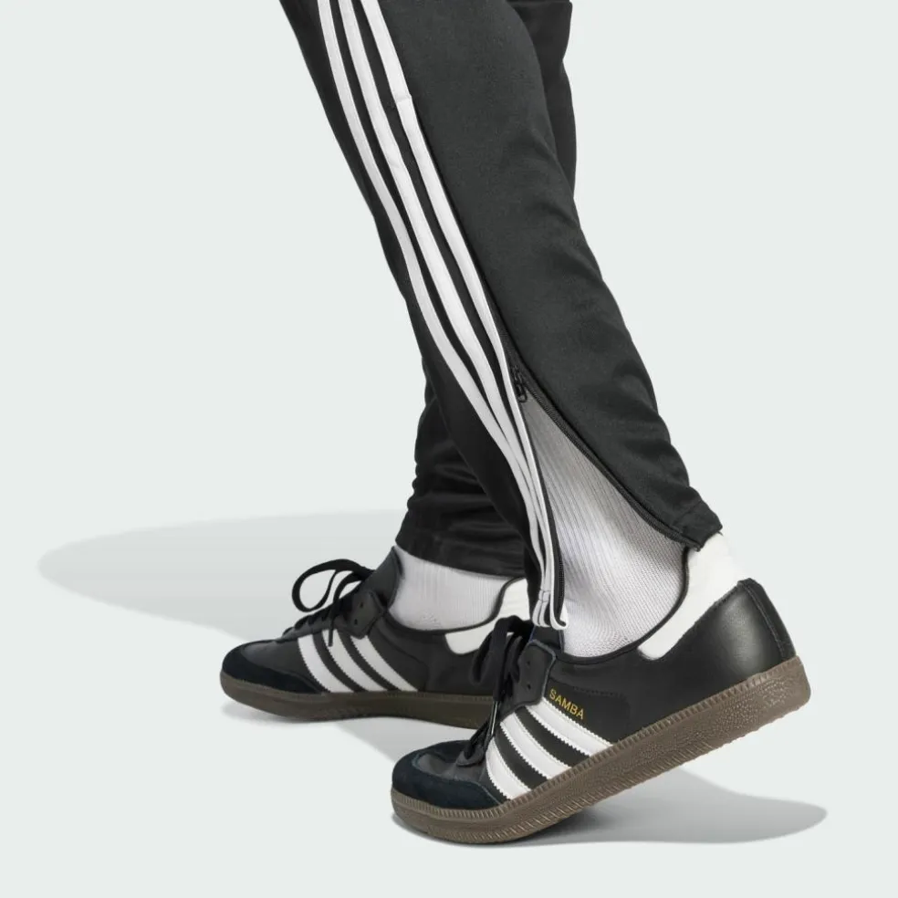 adidas · Tiro 25 Essentials Trainingshose