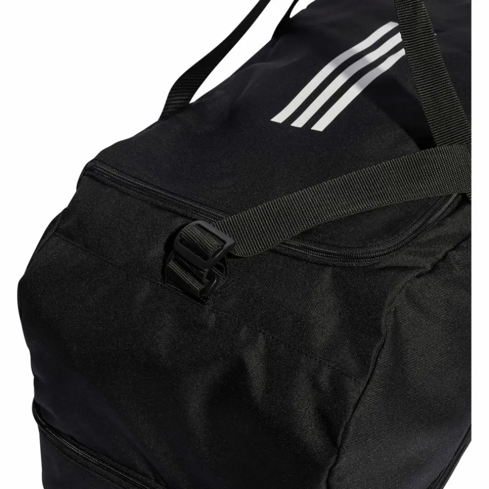 adidas · Tiro L