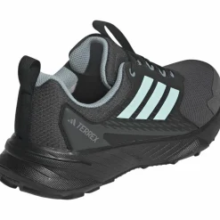 adidas · TRACEFINDER 2 CLIMA