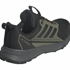 adidas · TRACEFINDER 2 CLIMA