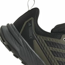 adidas · TRACEFINDER 2 CLIMA