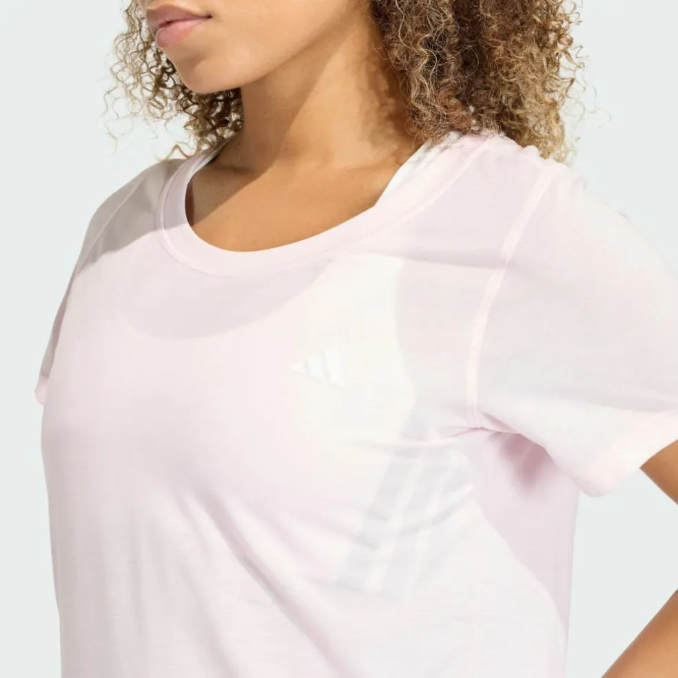 adidas · Workout Essentials T-Shirt mit tiefem