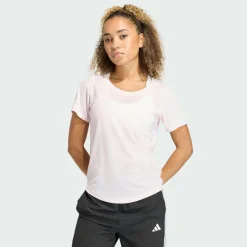 adidas · Workout Essentials T-Shirt mit tiefem