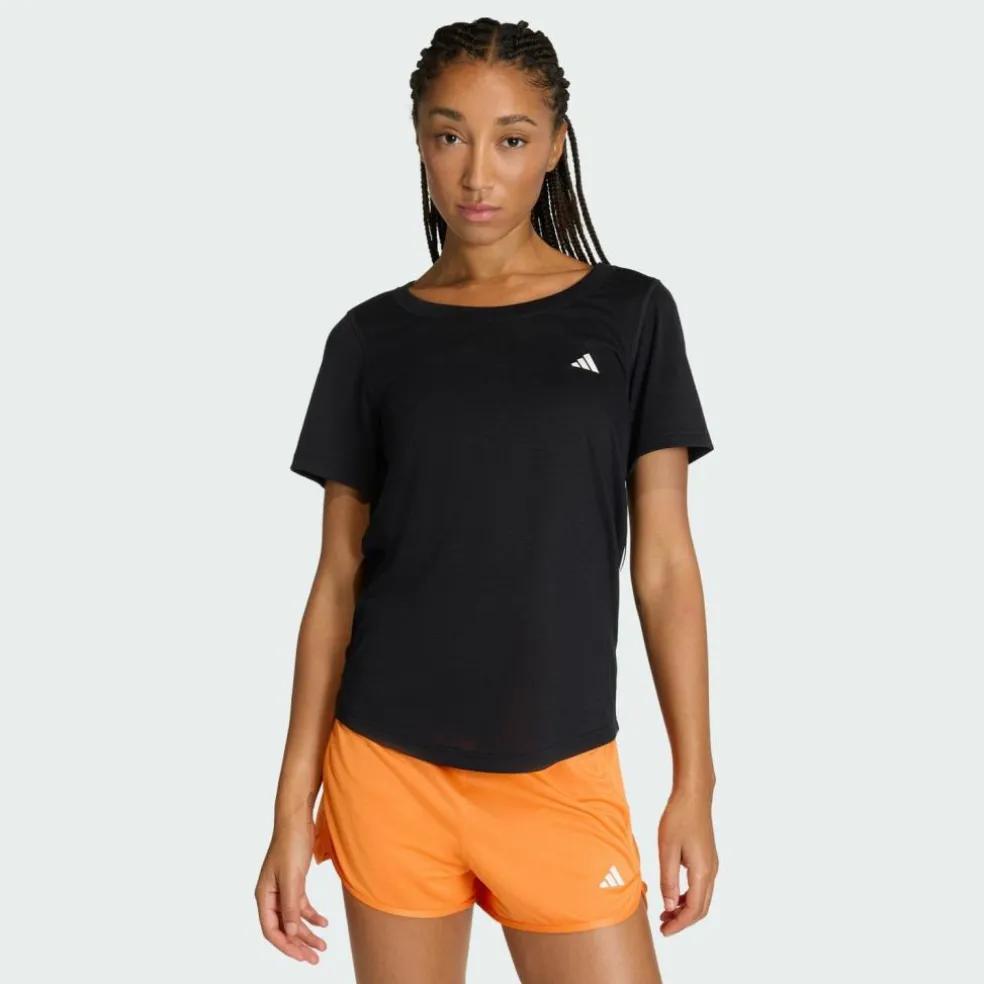 adidas · Workout Essentials T-Shirt mit tiefem
