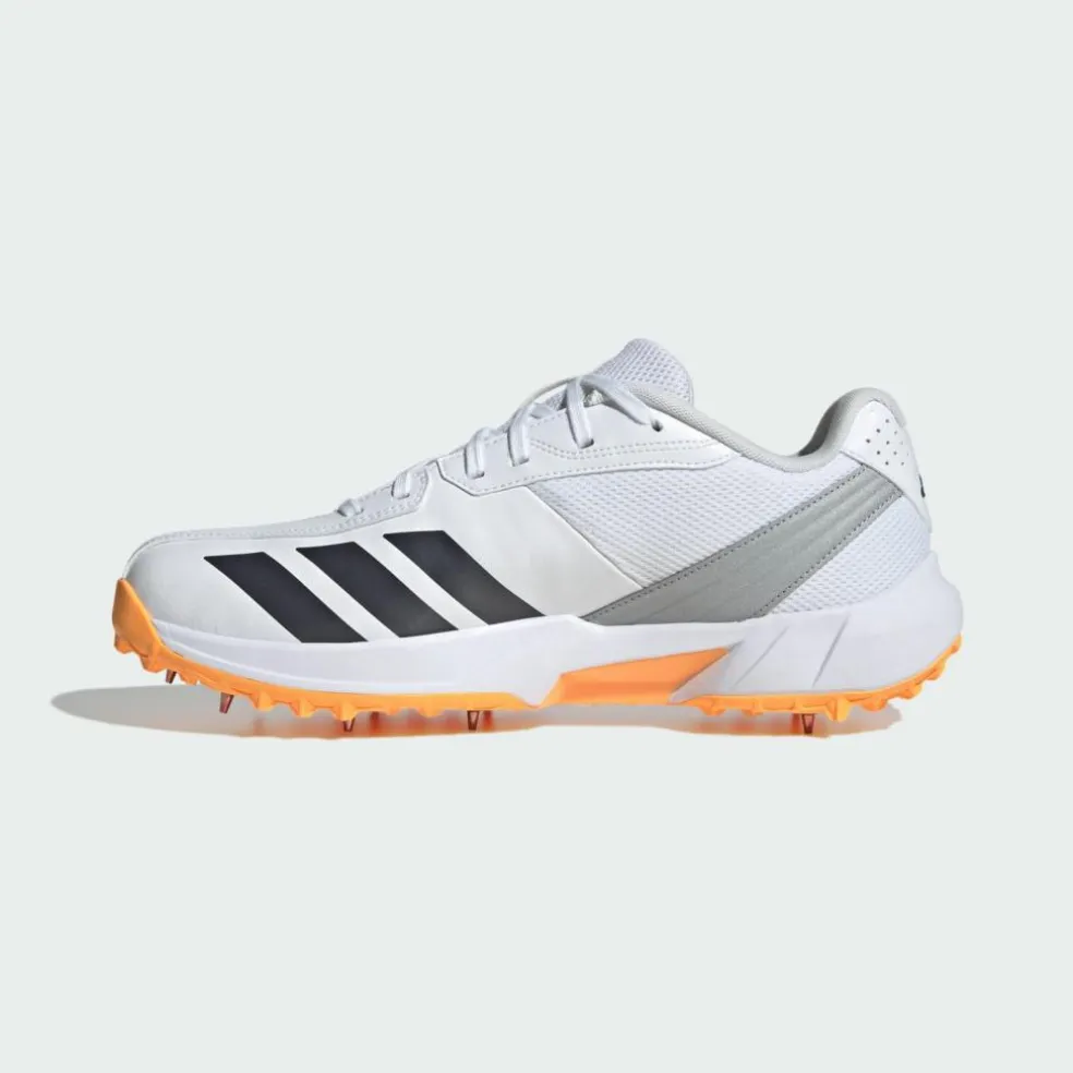 adidas · 22YDS Spike Cricket-Schuh