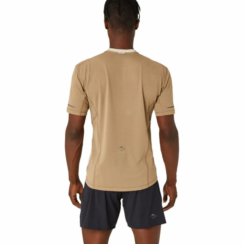 ASICS · FUJITRAIL