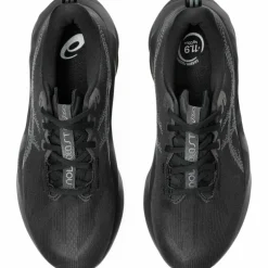 ASICS · NOVABLAST 5