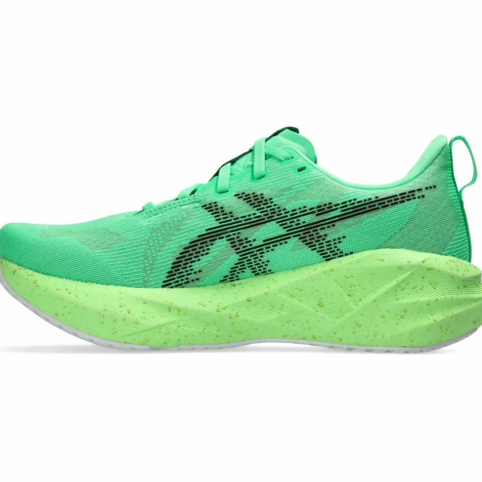 ASICS · NOVABLAST 5