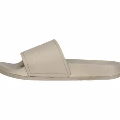 Athlecia · Adelai
